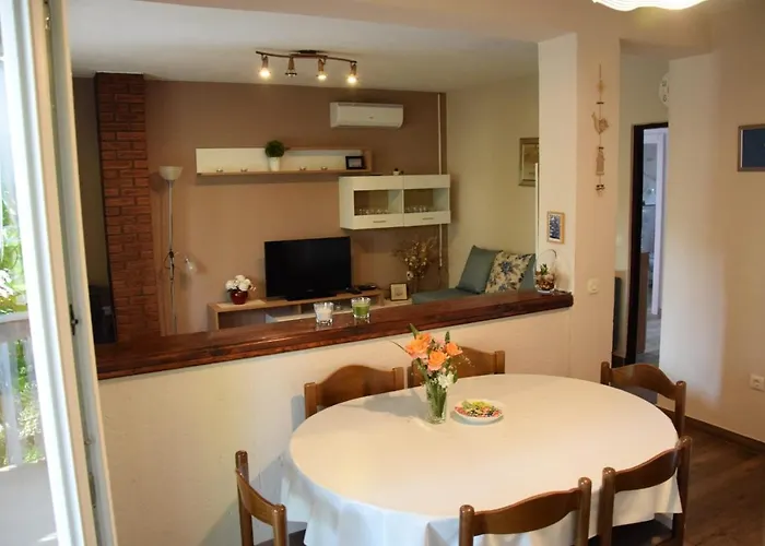 Bepo * Пакоштане