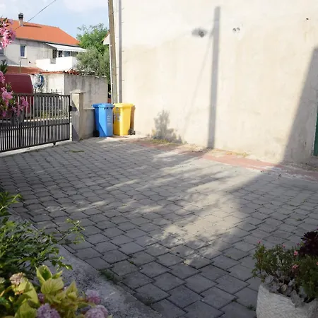 Bepo Pakoštane